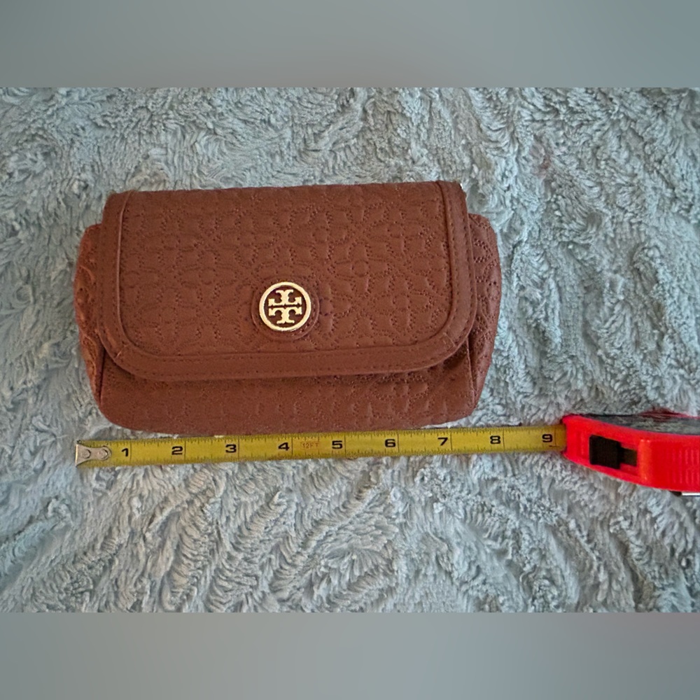 Tory Burch Quilted Mini Crossbody - NWOT! - Picture 10 of 10